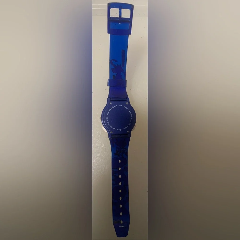 Peanuts Blue Charlie Brown Kids Watch 1990.